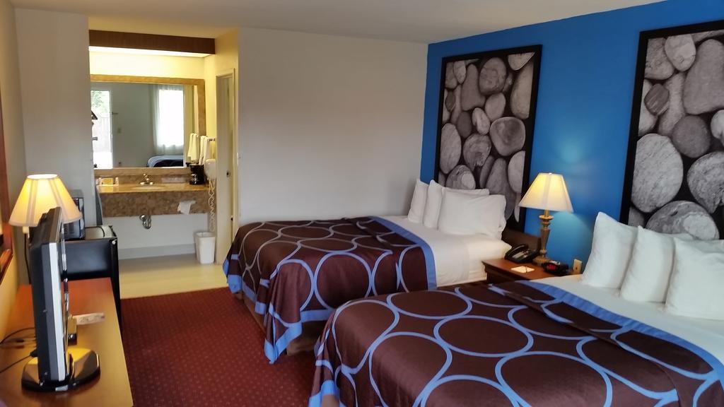 Super 8 By Wyndham Mcgehee Hotel Eksteriør billede